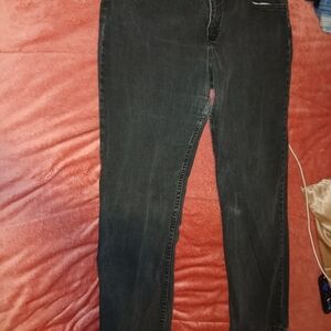 Riders Eased Black Straight Leg Jeans